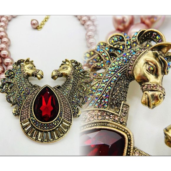 Heidi Daus Off To The Races Crystal Necklace NWOT - Picture 1 of 8